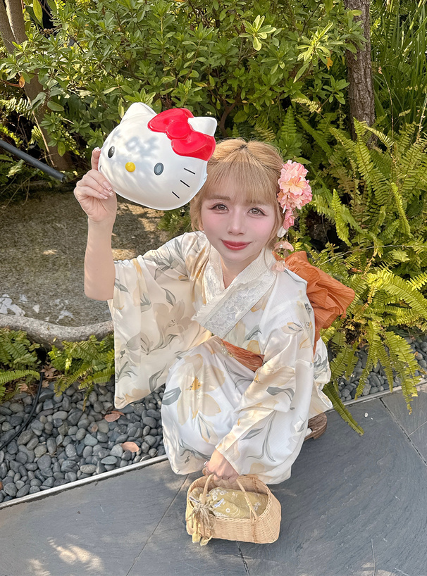 花パールヘアクリップ