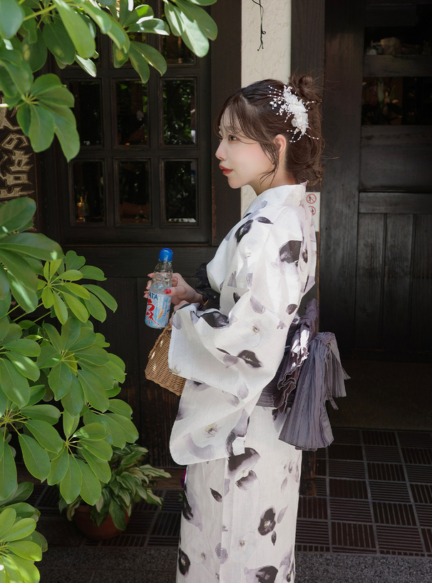 水彩花柄浴衣セット