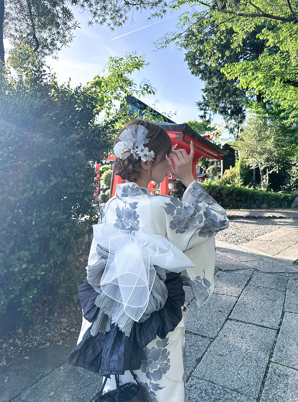 フラワーコサージュヘアクリップ2点セット