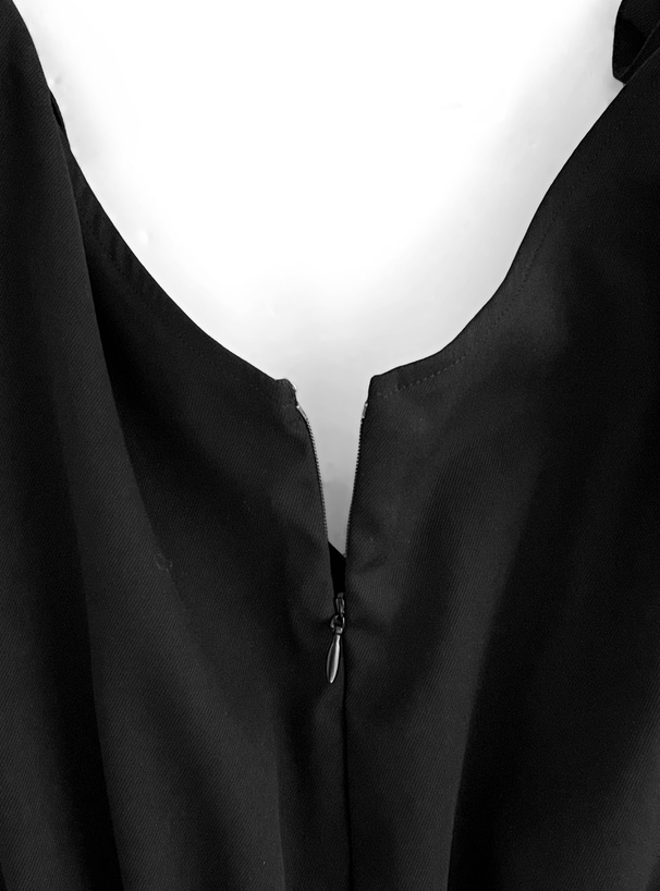 Vネックノットストラップフレアジャンパースカート[gc207] レディースファッション通販のグレイル(GRL)【公式】