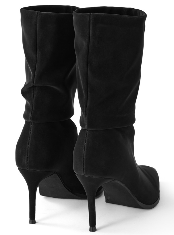 ポインテッドトゥスラウチブーツ