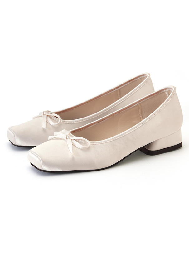 リボンバレエシューズ