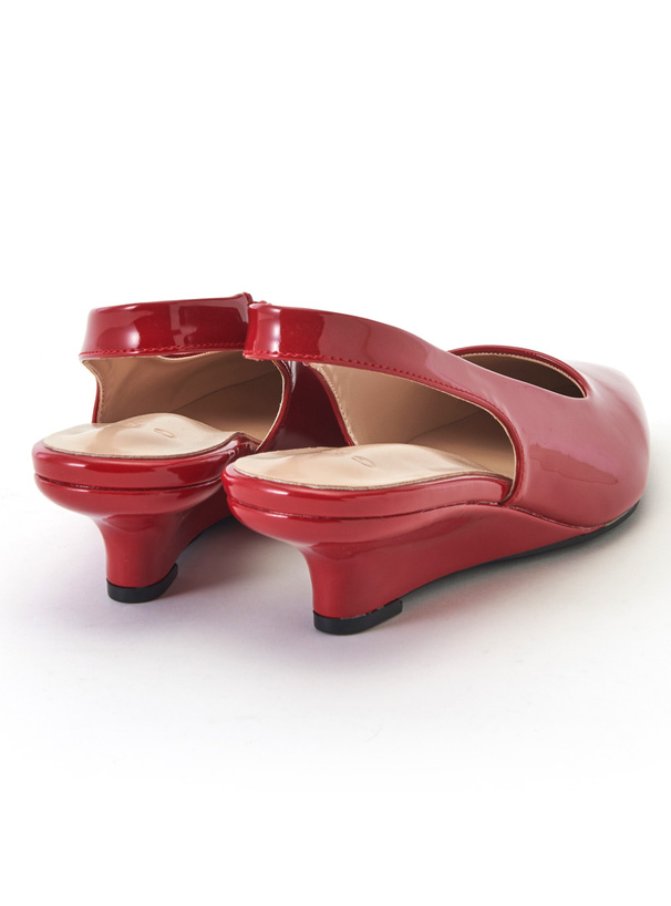 ポインテッドトゥストラップミュールパンプス