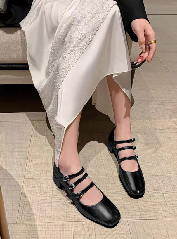 【CHANEL】トリプルストラップが可愛い★25SS パンプス CHANEL】トリプルストラップが可愛い☆25SS パンプス
