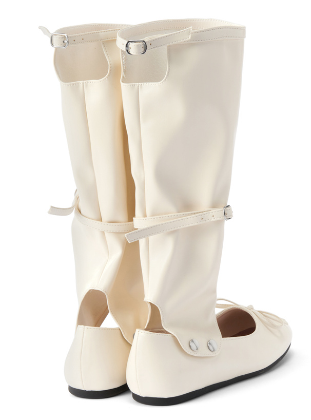 カバー付きブーツパンプス