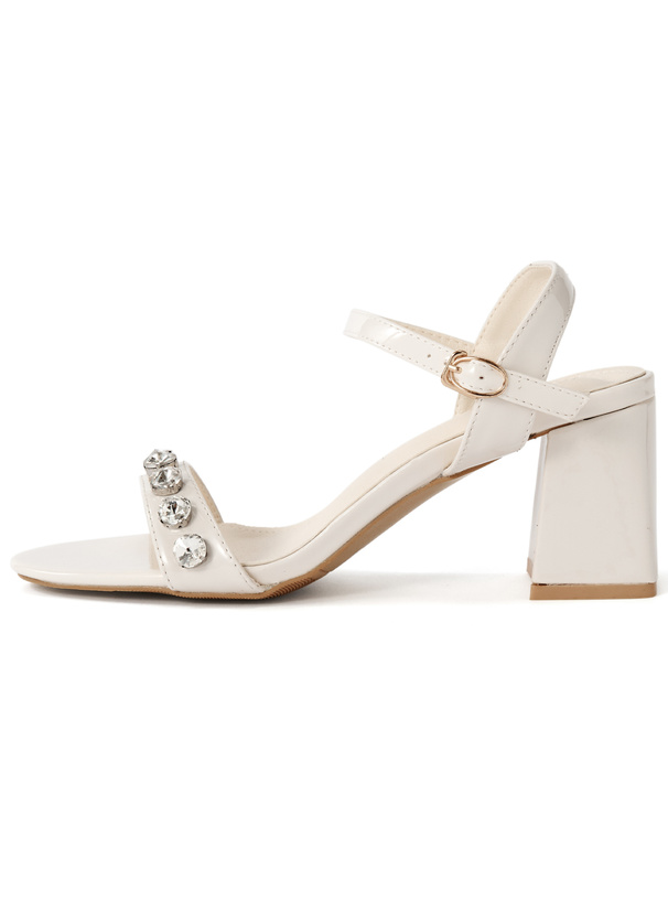 ビジューストラップエナメルサンダル