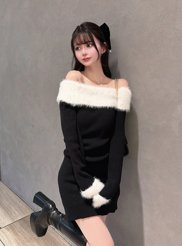 シャギーオフショルダーニットミニワンピース