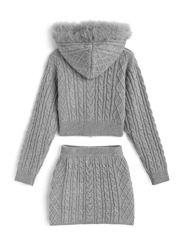 ケーブル編みファーニットパーカー×ミニスカートセットアップ