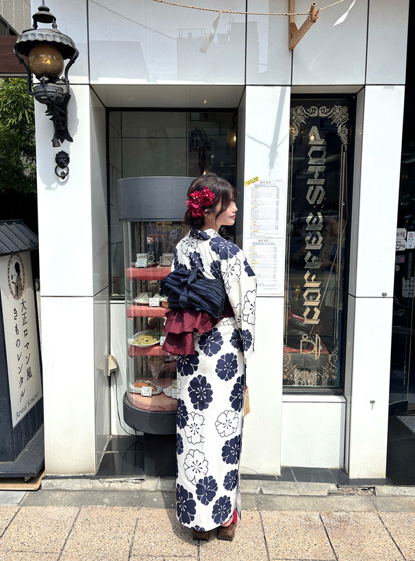 古典花柄浴衣