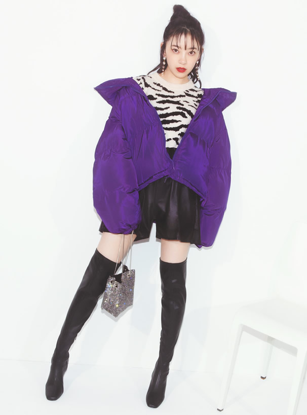 ピンタックフェイクレザーショートパンツ