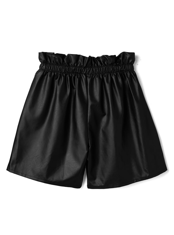 ピンタックフェイクレザーショートパンツ