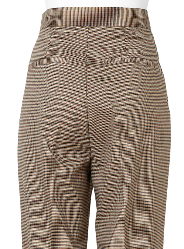チェック柄センタープレステーパードパンツ