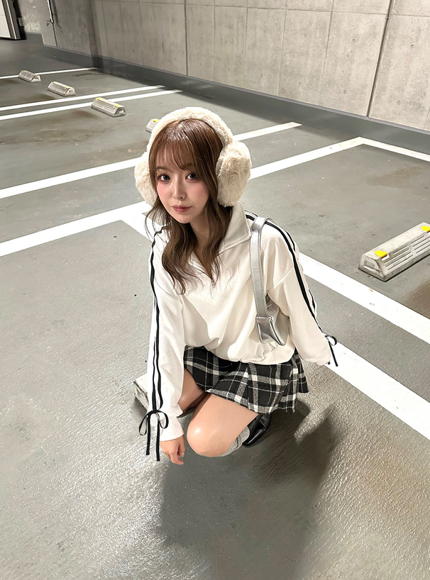 袖リボンハーフジップスウェットトップス