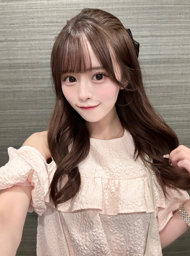 花柄ジャガードオープンショルダーミニワンピース