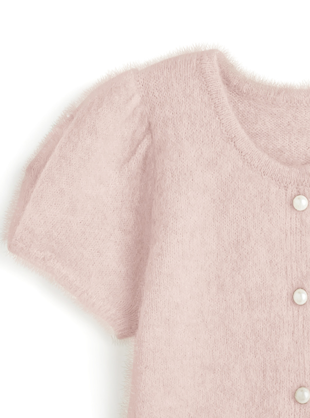 パールボタンショート丈ニットカーディガン