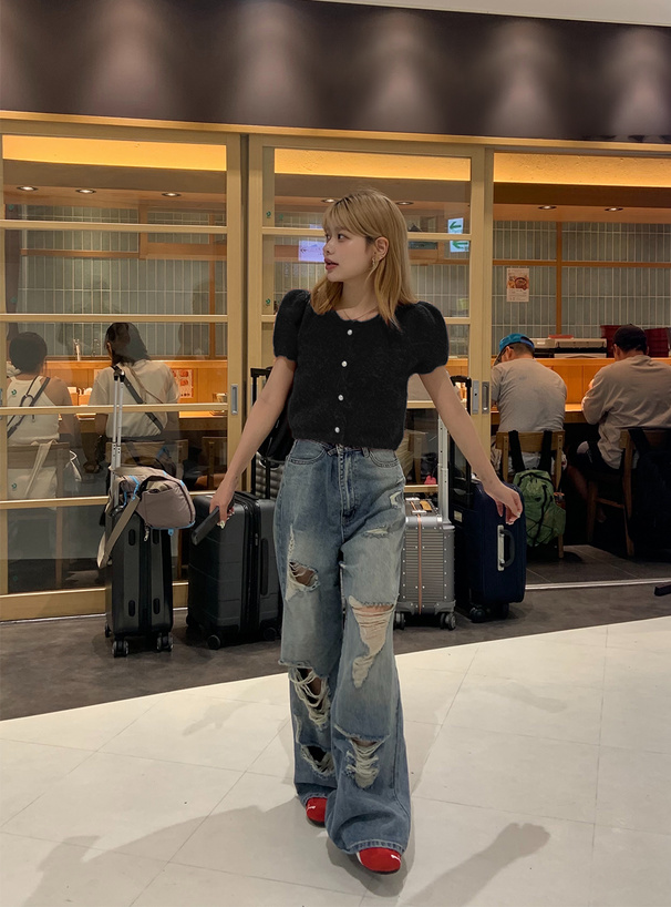 パールボタンショート丈ニットカーディガン