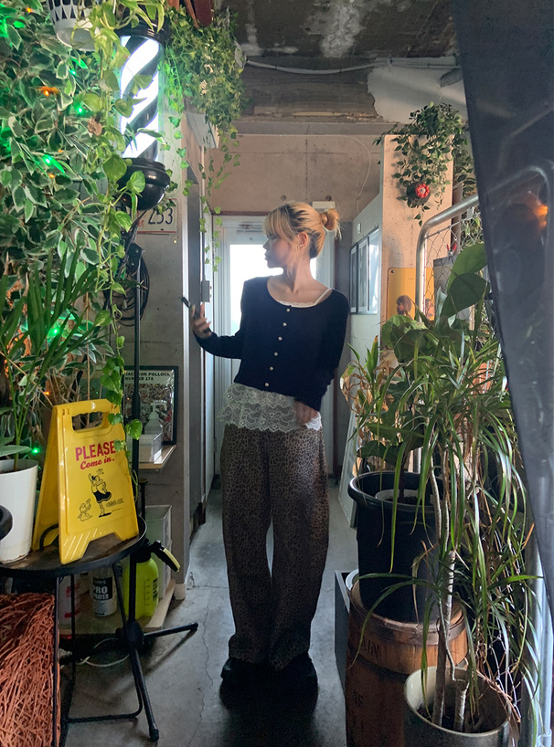 レースデザインレオパードワイドパンツ