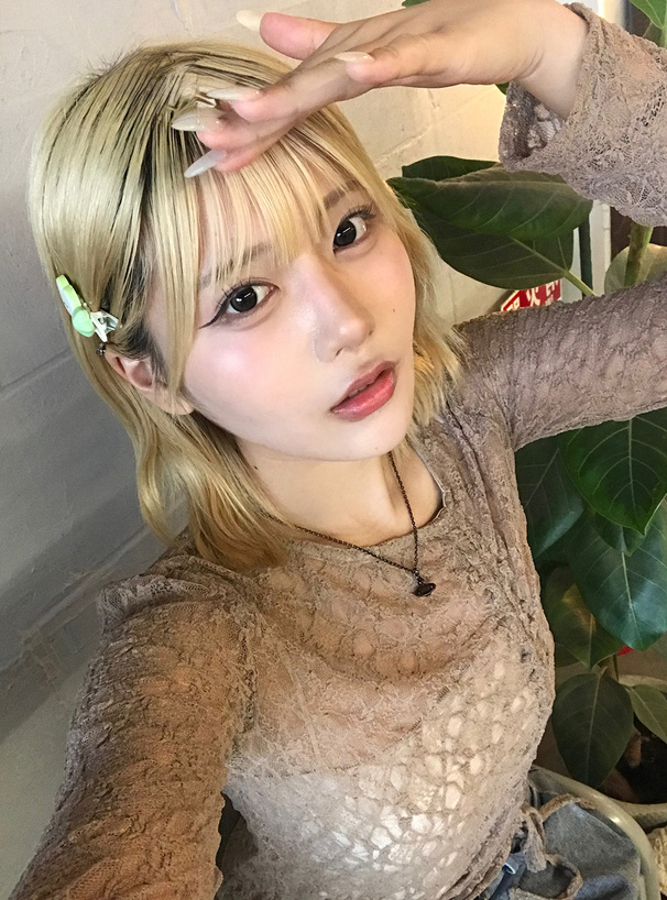 アシンメトリードロストレーストップス