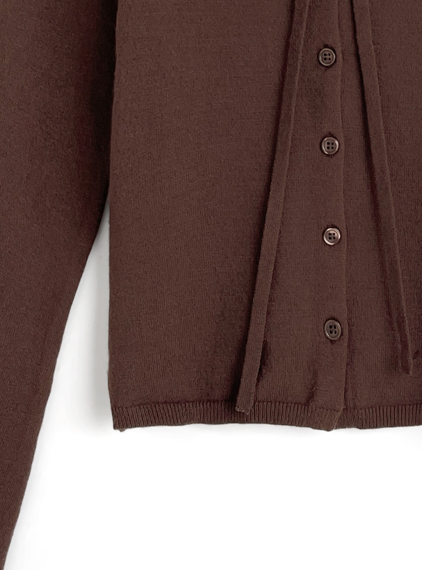 ネックリボンレイヤード風ニットトップス