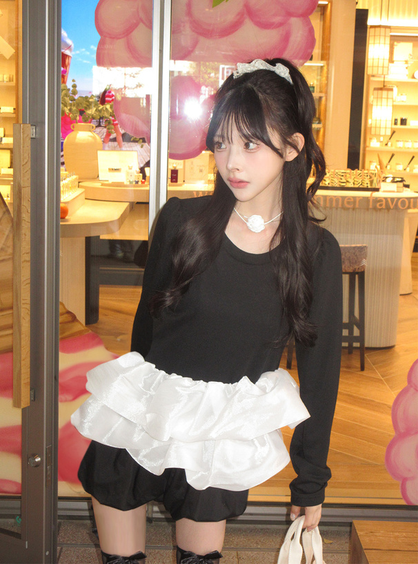 バルーンフリルドッキングスウェットトップス