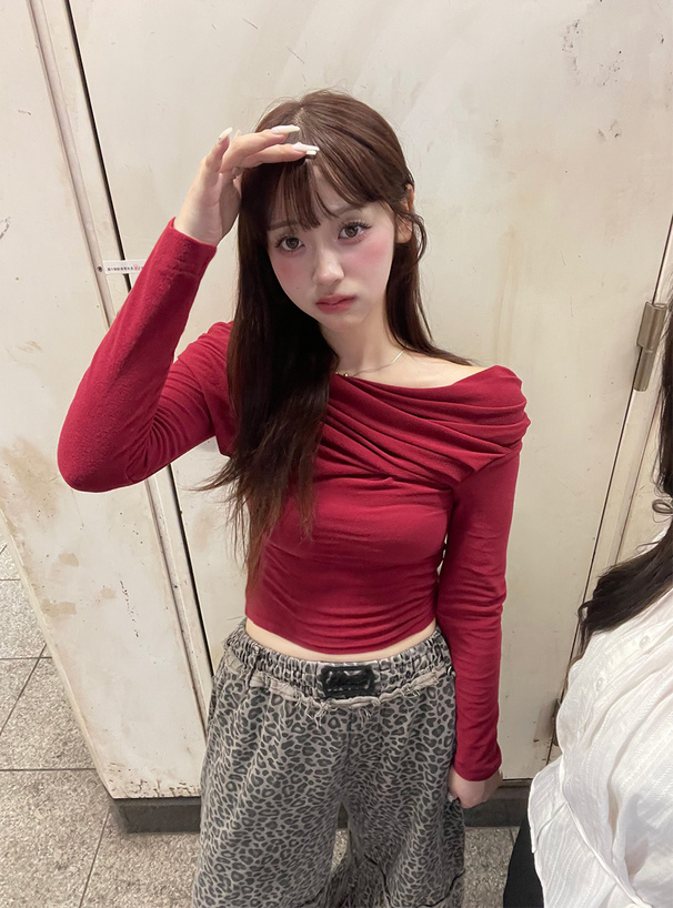 オフショルダードレープトップス[gn532] | レディースファッション通販