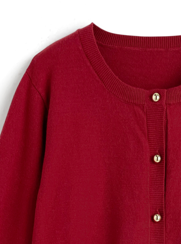 ゴールドボタンニットカーディガン