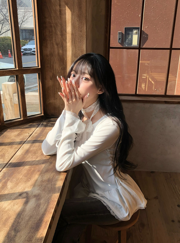 レースタイ付きリブチュニックトップス