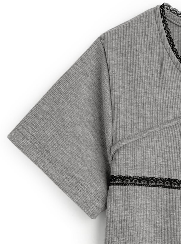 フロントオープンレースリボンリブトップス