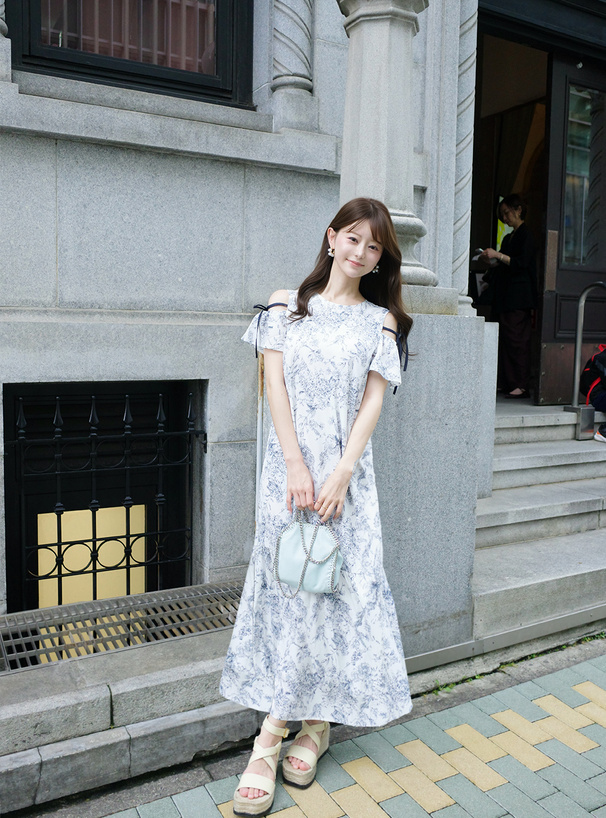 花柄ショルダーオープンリボンワンピース[gn609b] | レディース