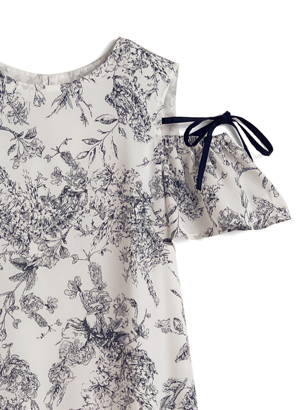 花柄ショルダーオープンリボンワンピース