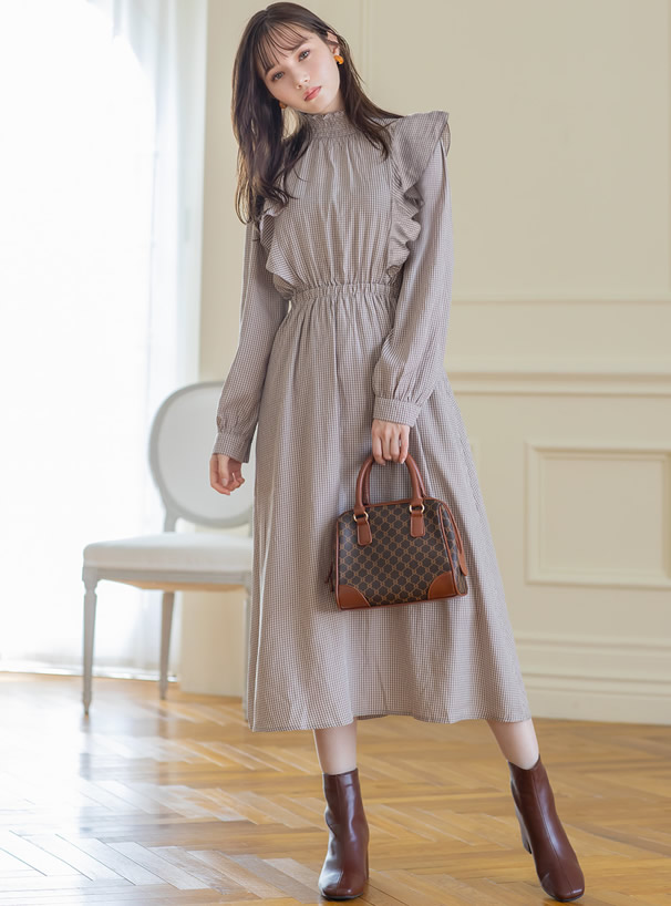 チェック柄シャーリングフリルワンピース