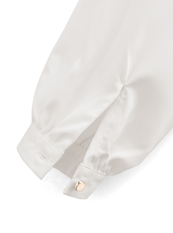 配色メロウフリルブラウス