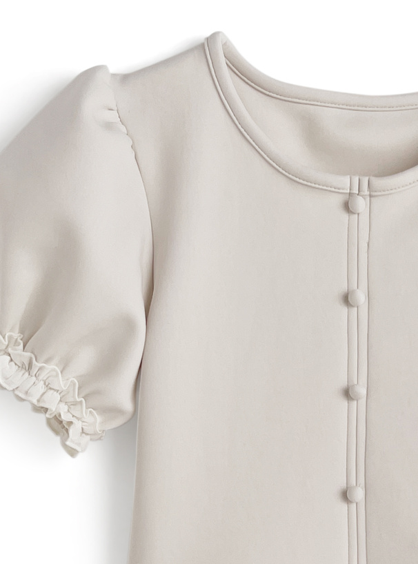 パフスリーブトップス×ミニスカートフリルセットアップ