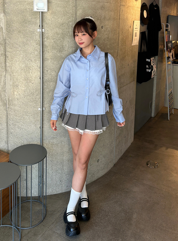 サイドリボンタックシャツ
