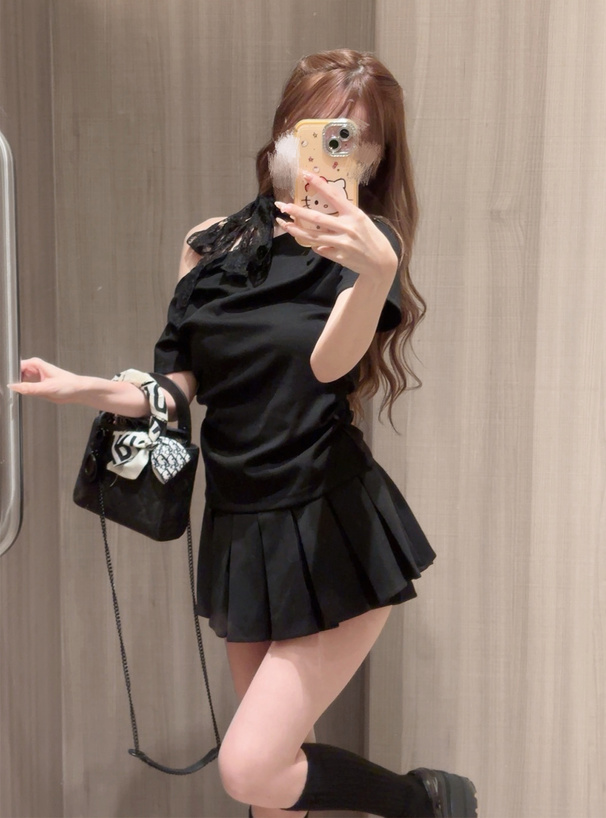 レースリボンギャザーワンショルダートップス