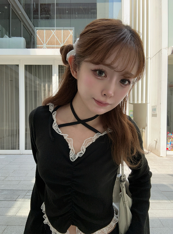 フロントギャザークロスネックレーストップス