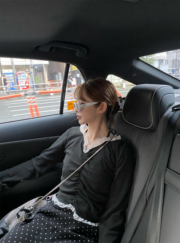 フロントギャザークロスネックレーストップス