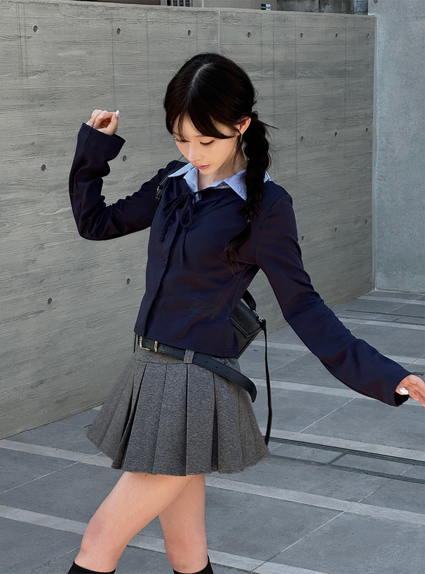 シャツレイヤード風フロントリボントップス