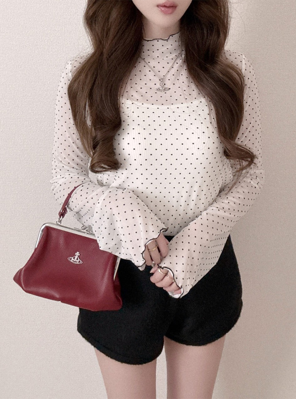 ドット柄メロウシアートップス