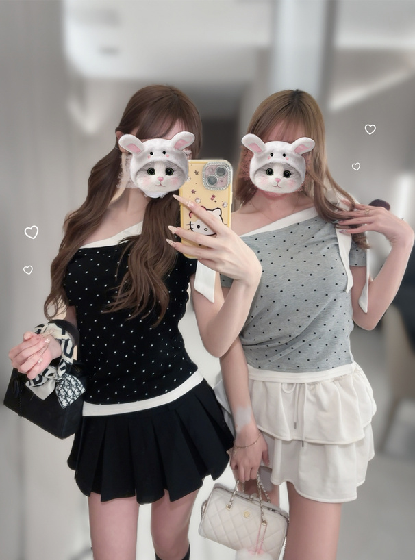 ドット柄レイヤード風ワンショルダーリボントップス