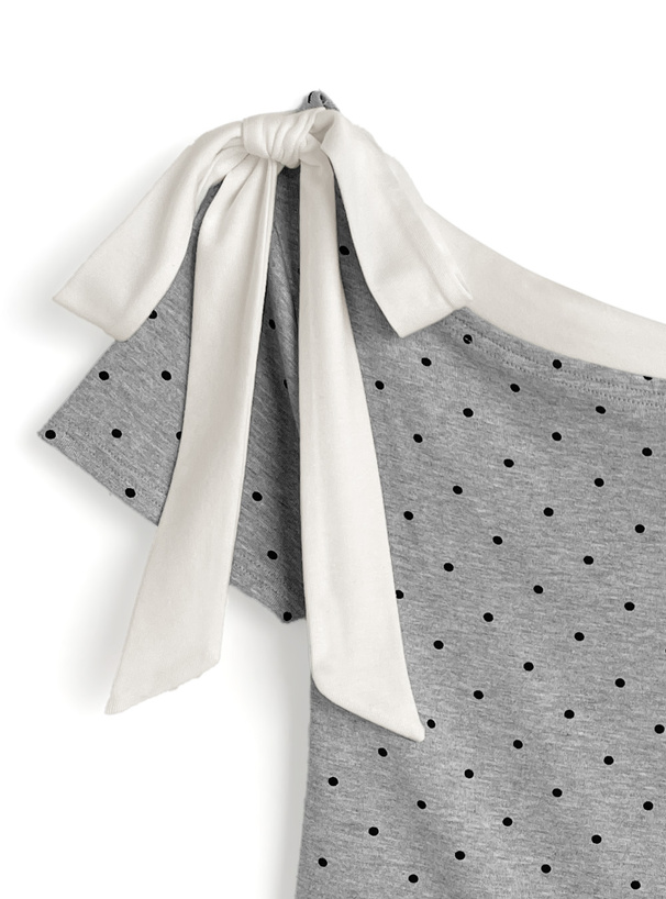 ドット柄レイヤード風ワンショルダーリボントップス