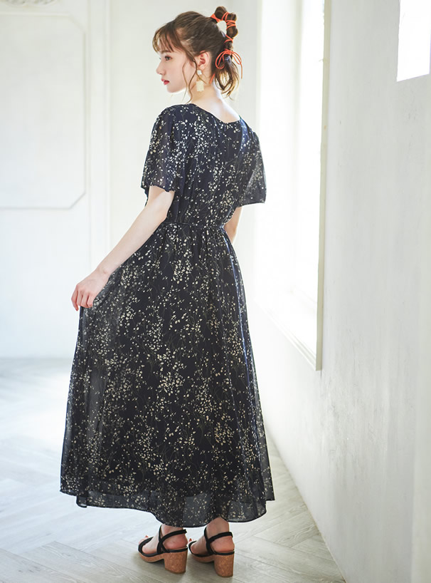 リボン付きカシュクール花柄ワンピース