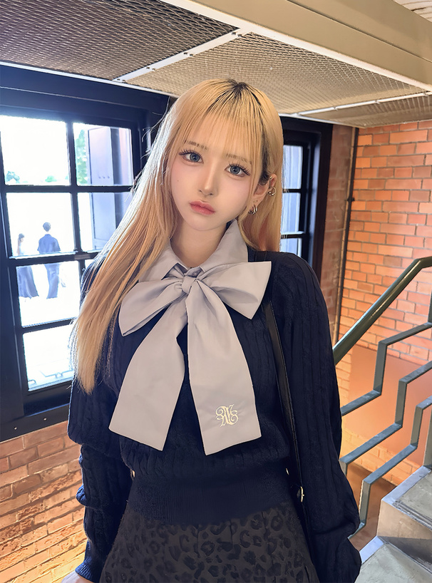 リボン付き2Wayレイヤード風ケーブルニットトップス