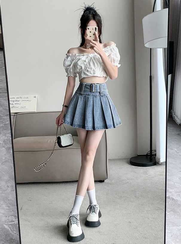 インパン裏地・ベルト付きデニムプリーツミニスカート
