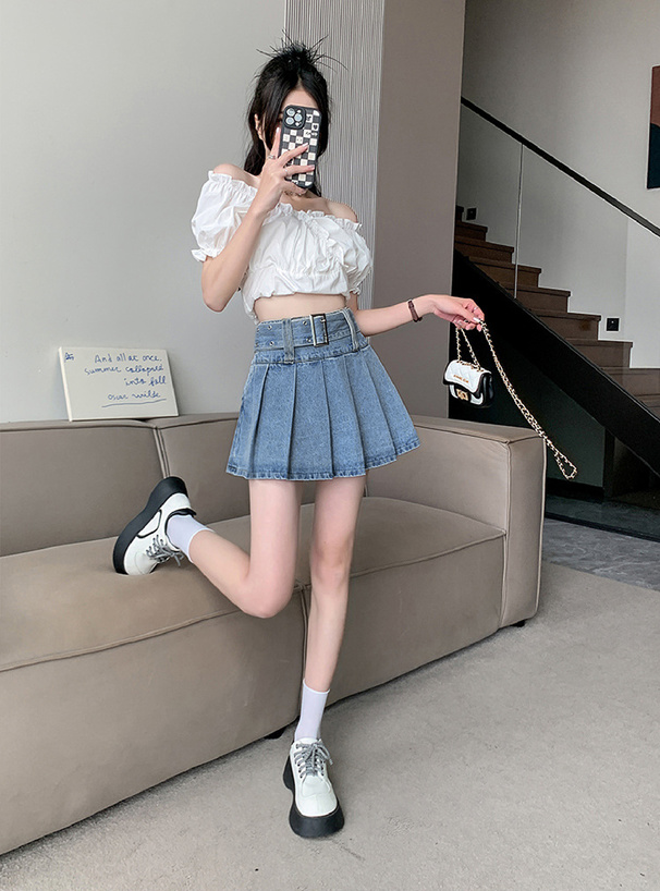 インパン裏地・ベルト付きデニムプリーツミニスカート