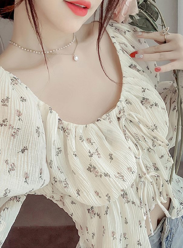 花柄シアーリボンシャーリングブラウス
