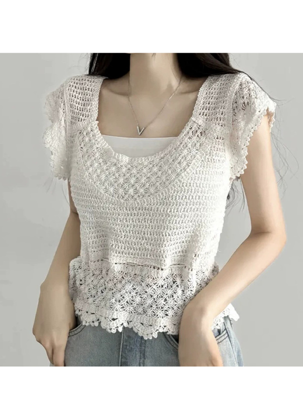 透かし編みクロシェニットトップス