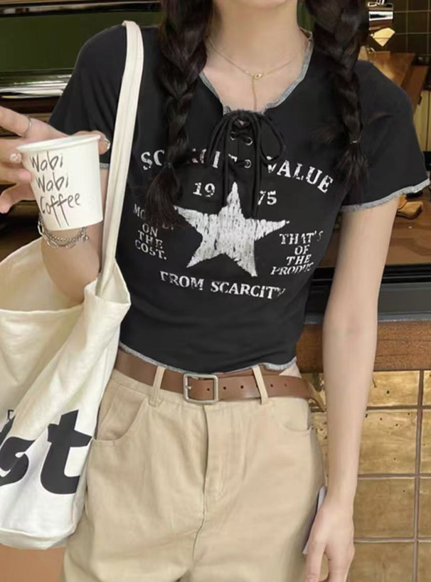レースアップロゴプリントTシャツ