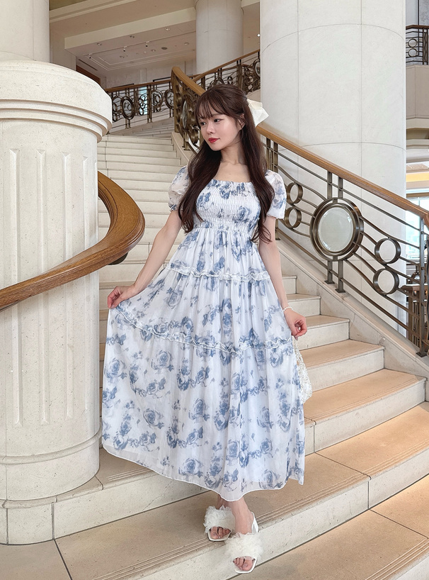 フラワーニュアンスフレアワンピース