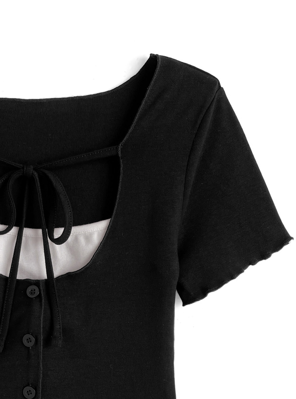 レイヤード風リボンVカットトップス